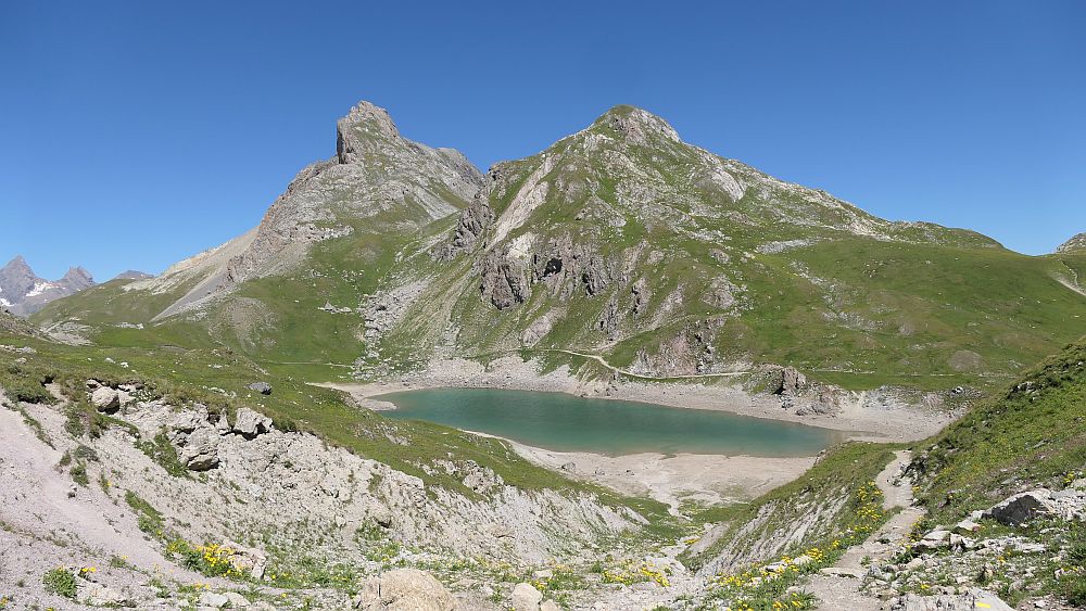 Tour des lacs des cerces