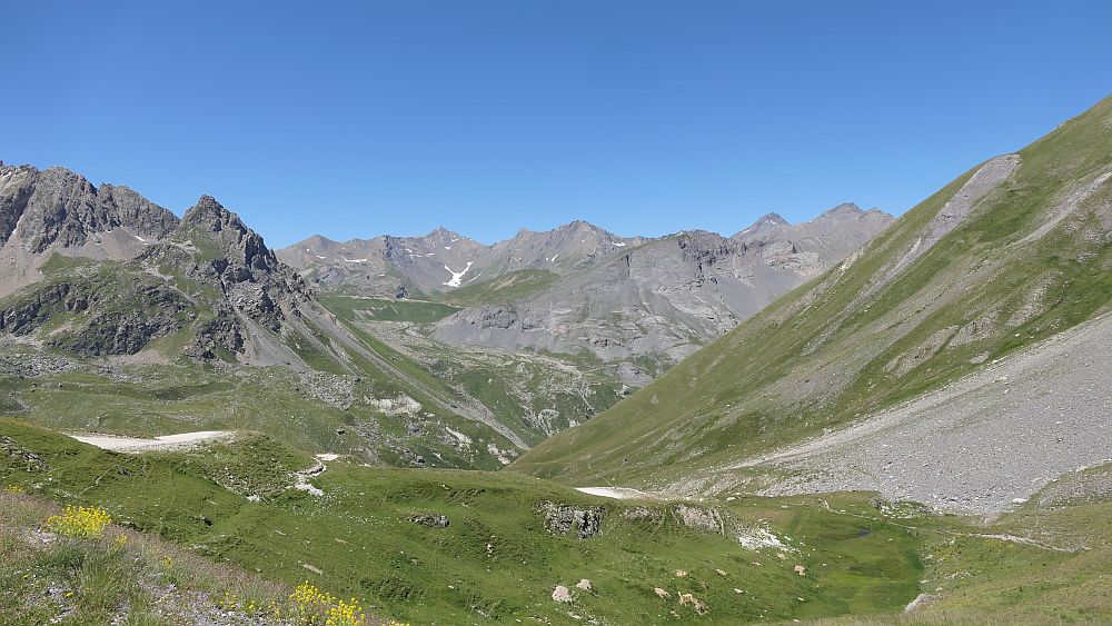 Tour des lacs des cerces