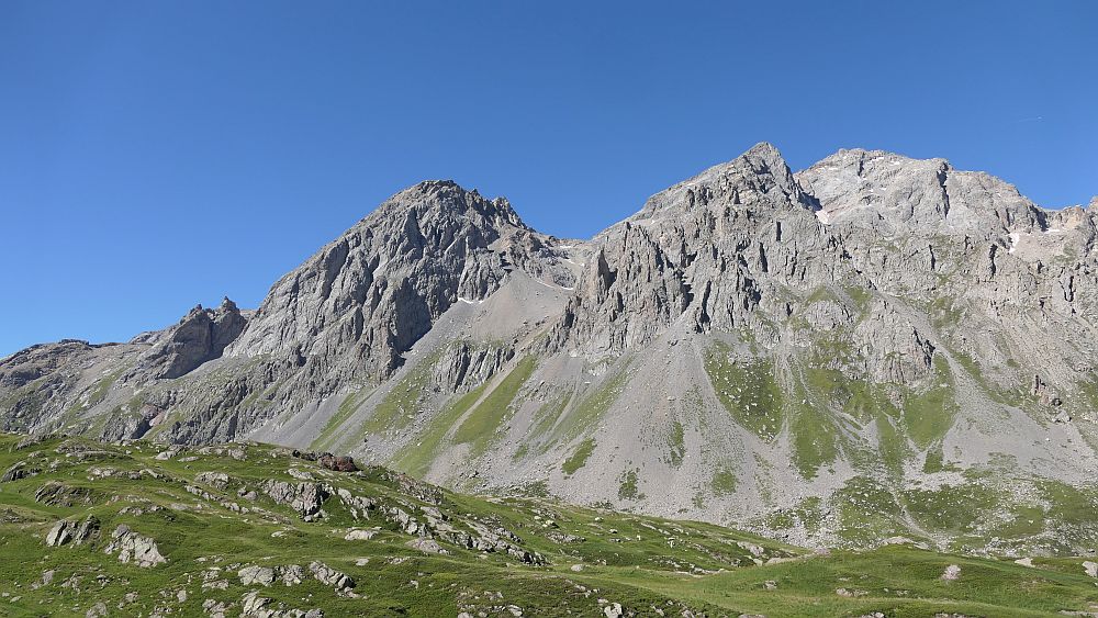 Tour des lacs des cerces
