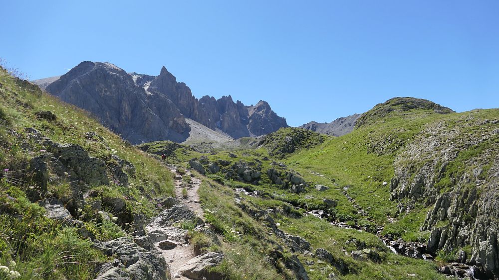 Tour des lacs des cerces