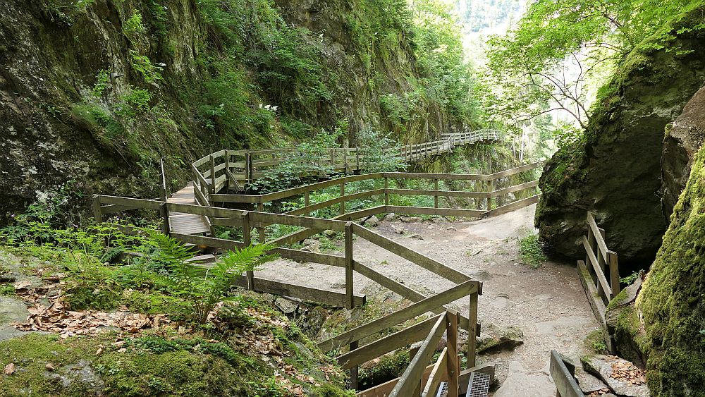 gorges mysterieuses de tete-noire
