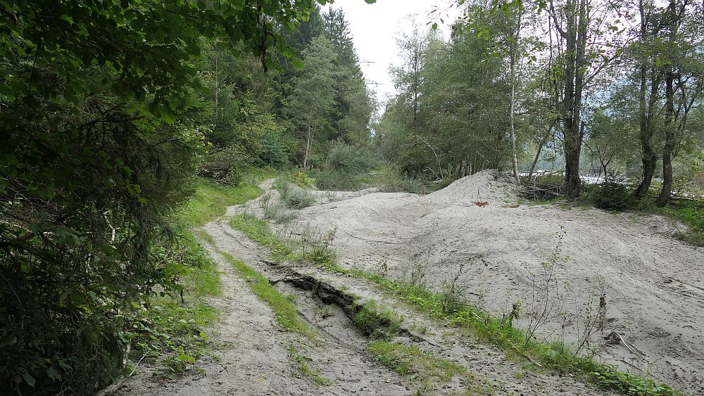 Isel Trail